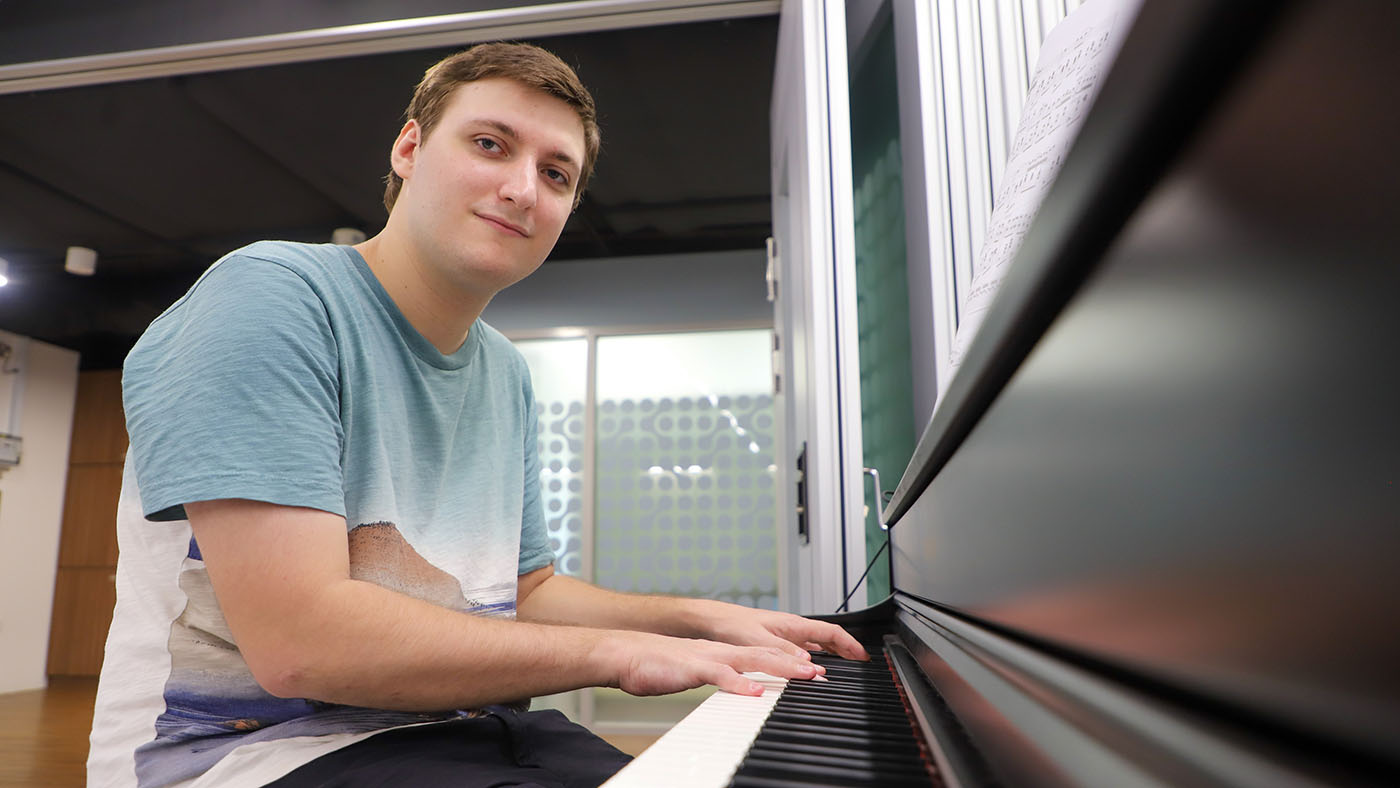 Meet a CQTian: Tristan Philippe